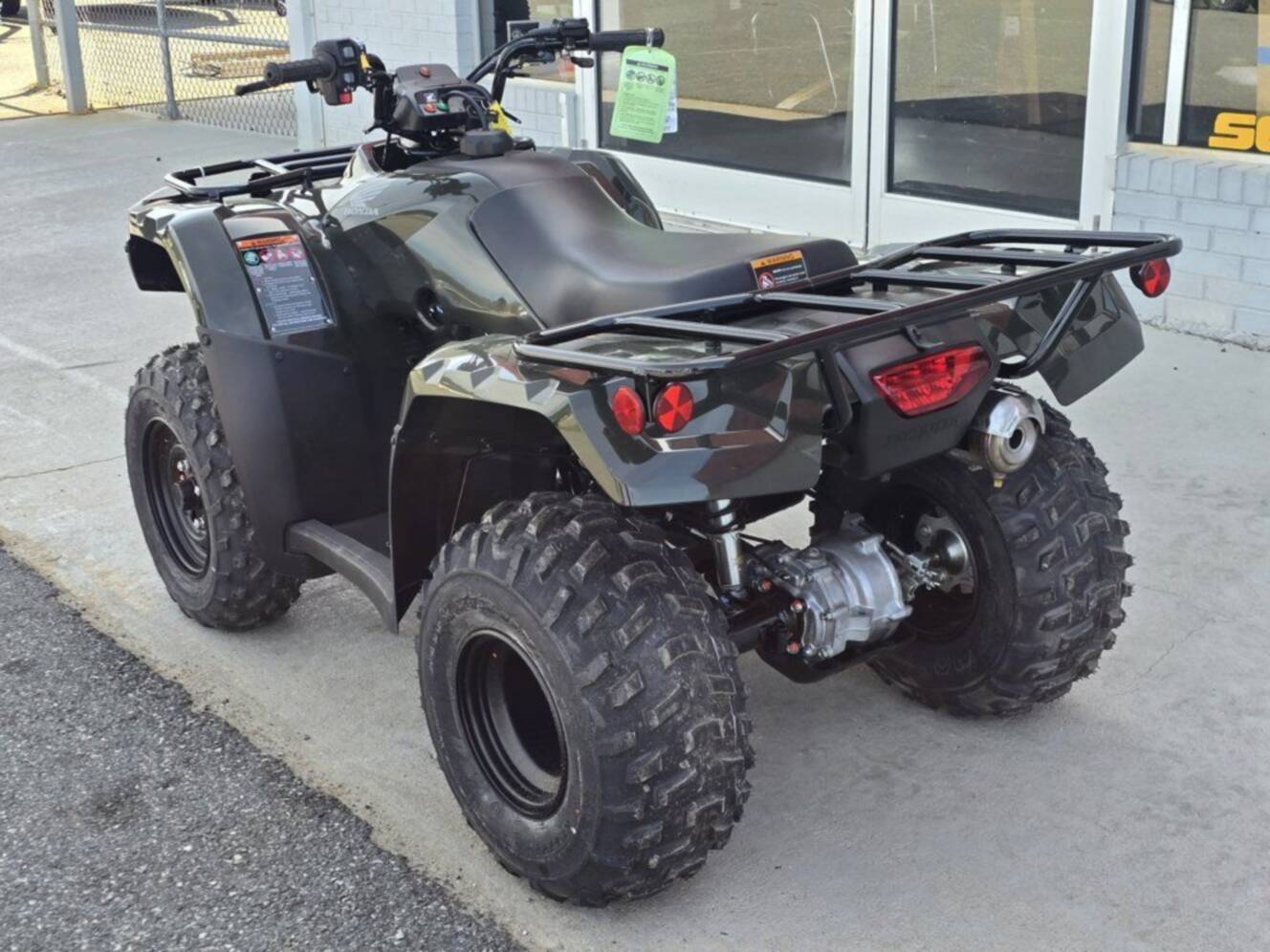 A photo of this 2026 Honda® FourTrax Recon ES