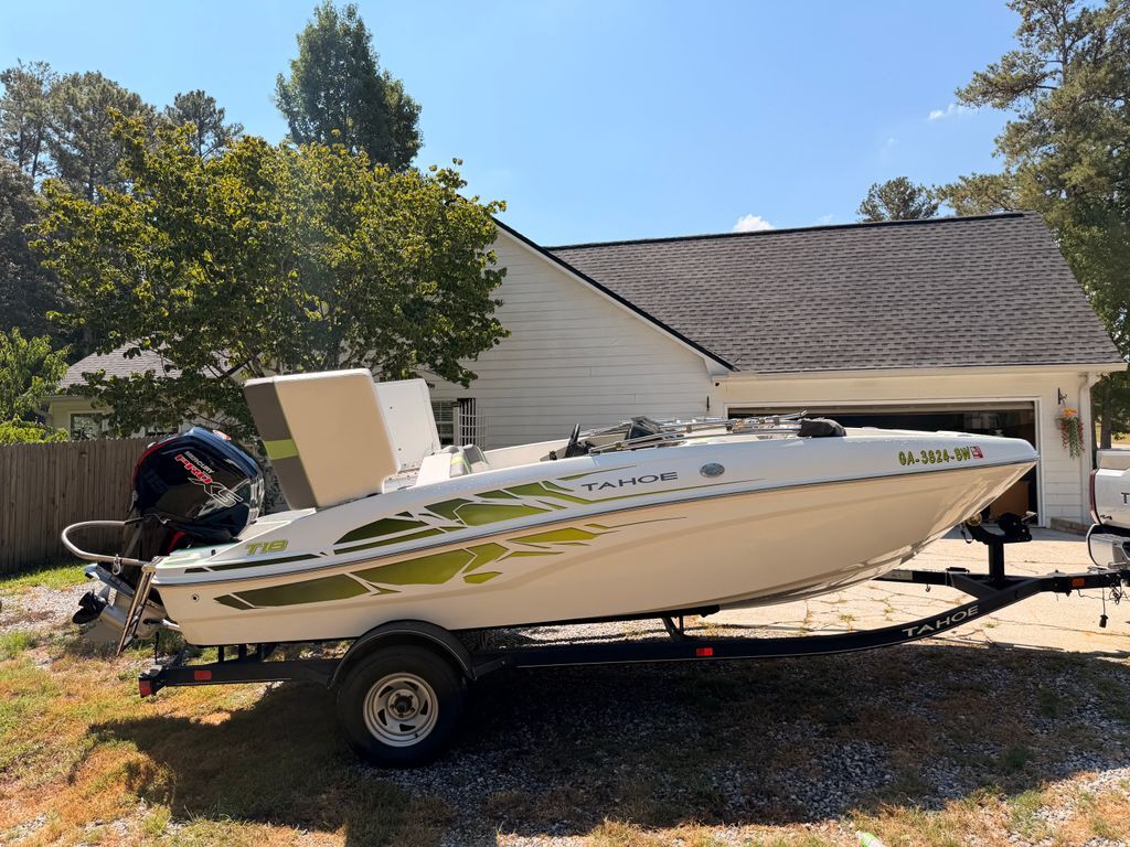 2022 Tahoe T18 in snellville GA