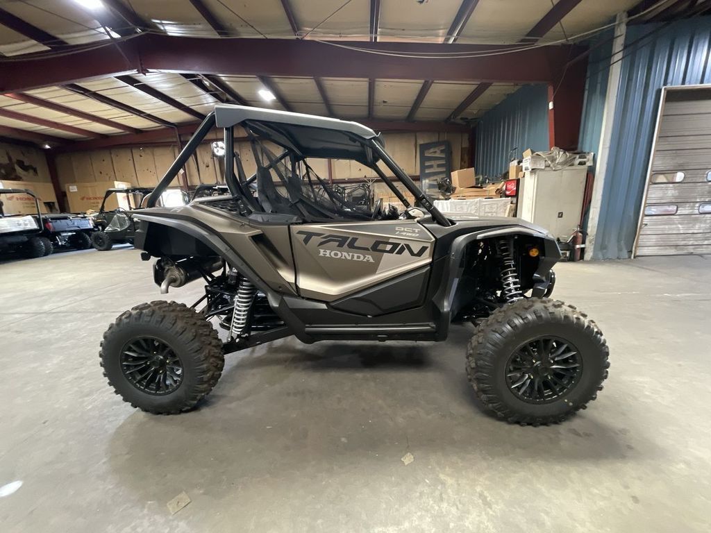 2026 Honda® Talon 1000R FOX Live Valve in oklahoma city OK
