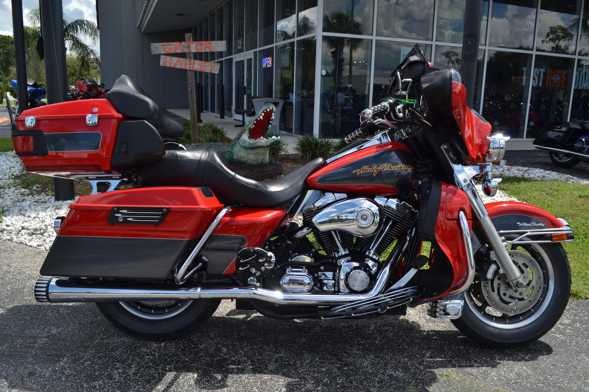2006 Harley-Davidson Electra Glide Ultra Classic ULTRA CLASSIC FLHTCU in Leesburg, FL
