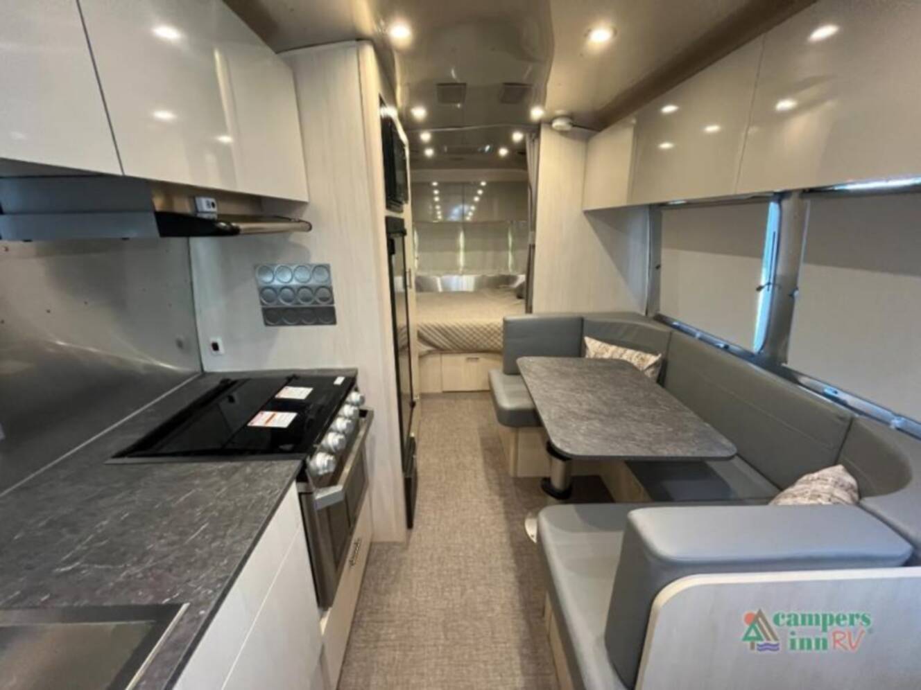 A photo of this 2021 Airstream Flying Cloud 23FBQ