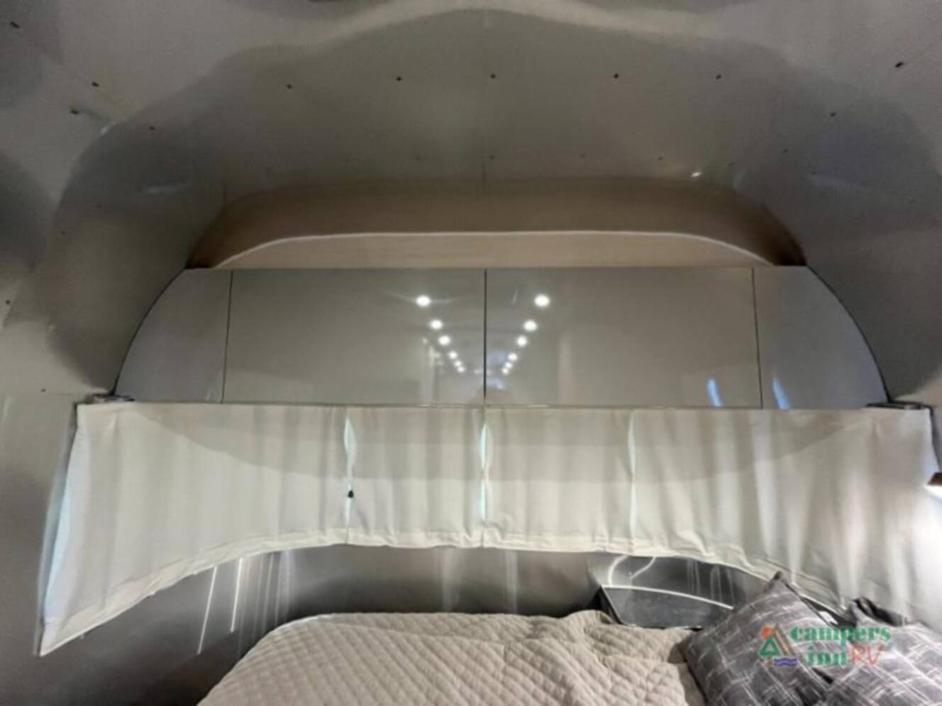 A photo of this 2021 Airstream Flying Cloud 23FBQ