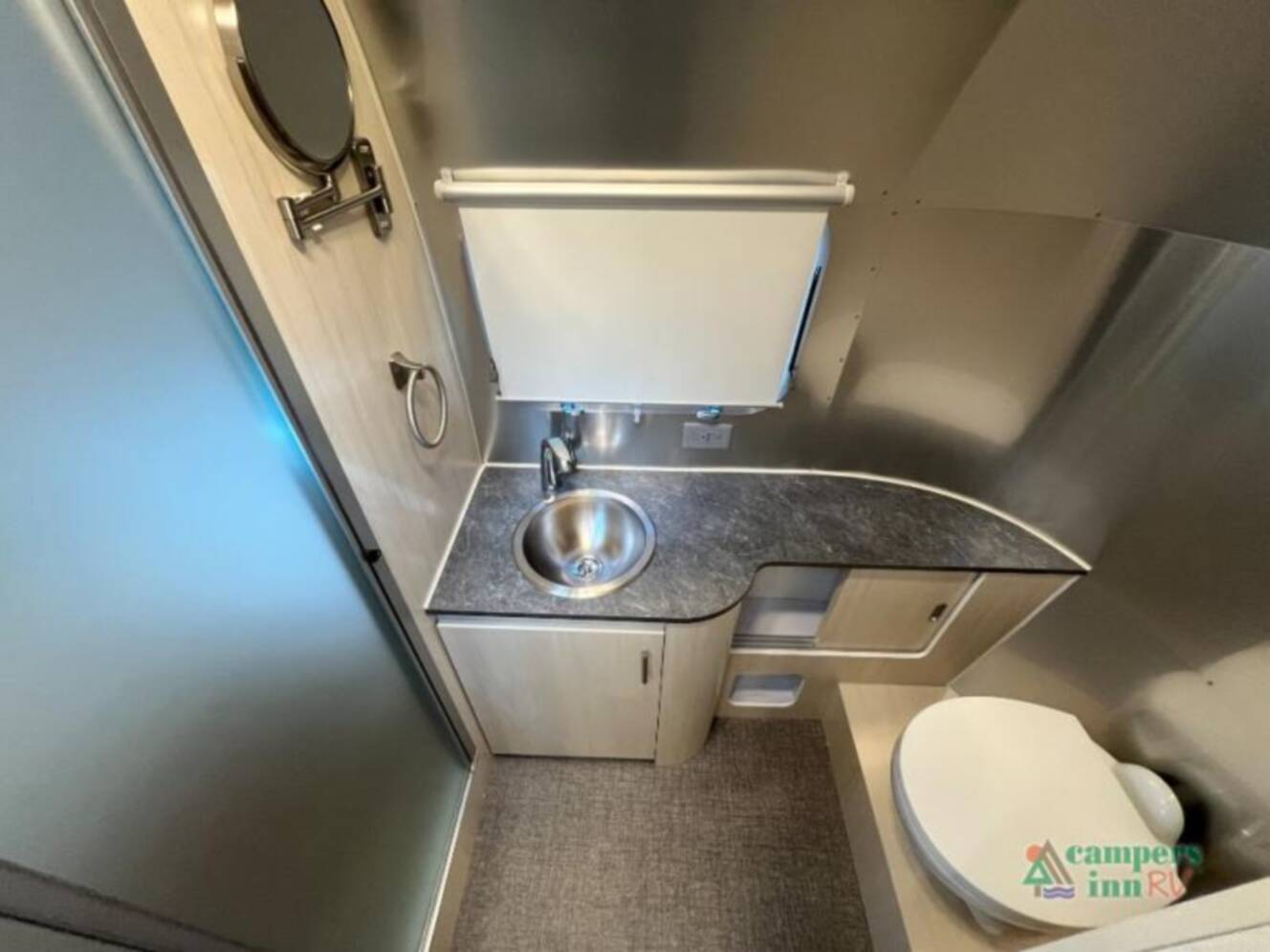 A photo of this 2021 Airstream Flying Cloud 23FBQ