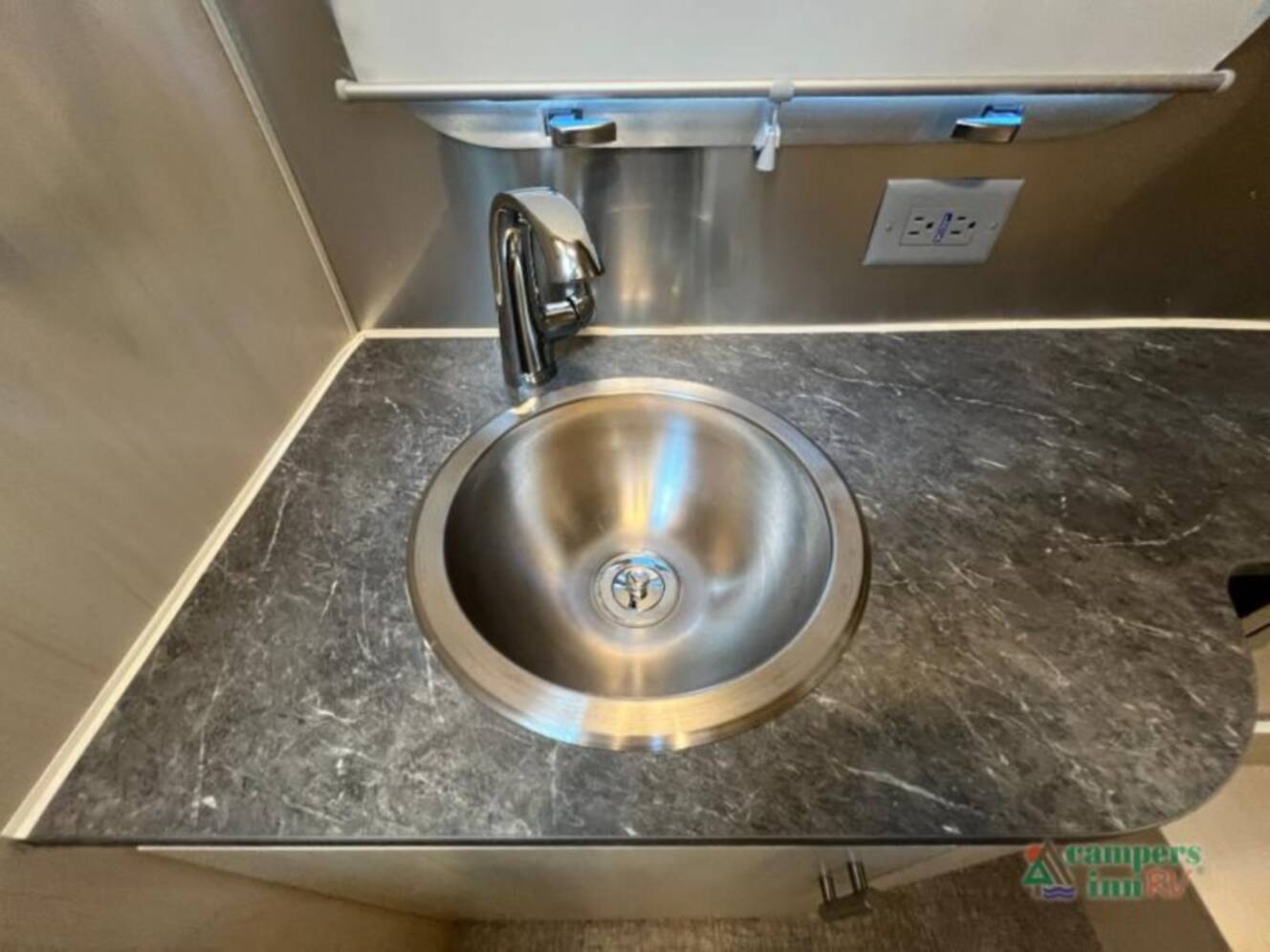 A photo of this 2021 Airstream Flying Cloud 23FBQ