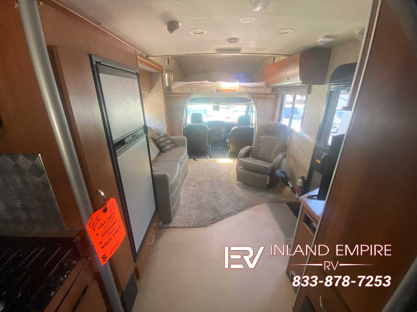 A photo of this 2009 Itasca Navion 24A