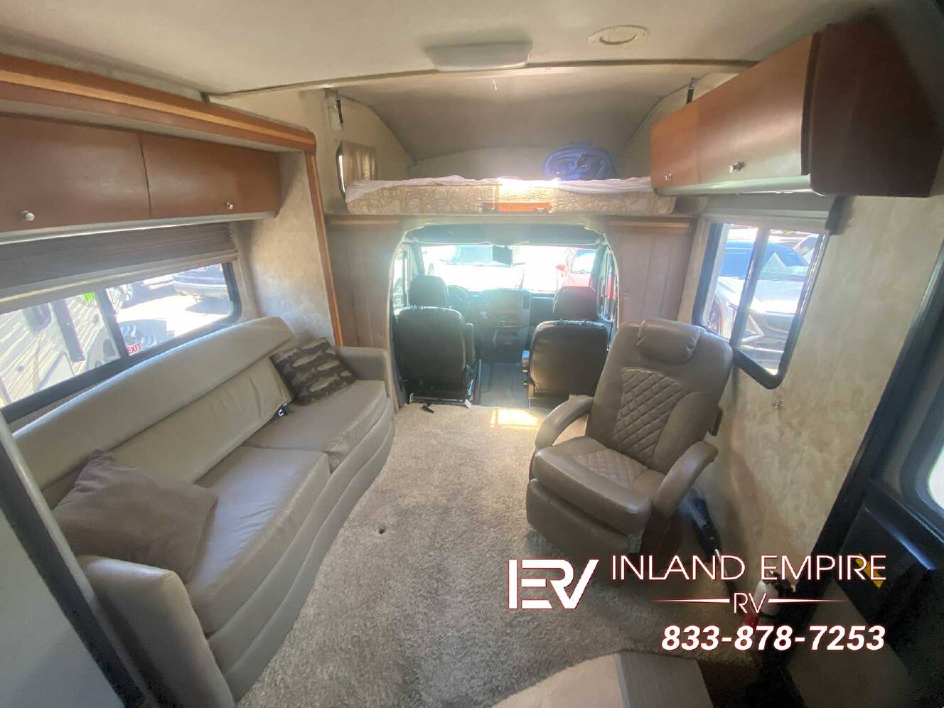 A photo of this 2009 Itasca Navion 24A