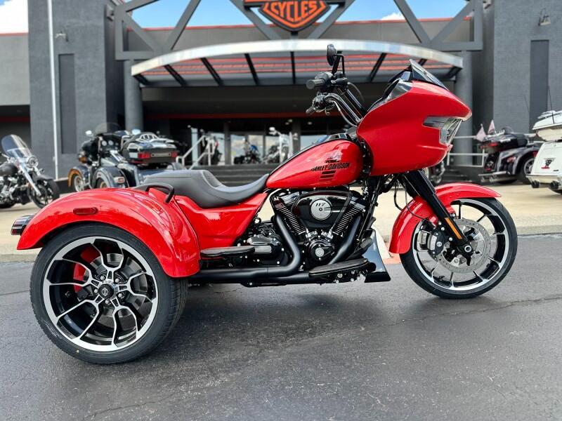 2026 Harley-Davidson ROAD GLIDE 3 3 in Gainesville, FL