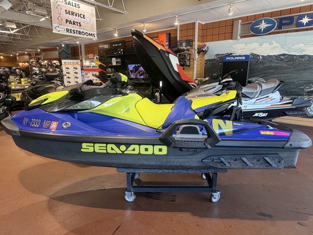 2020 Sea-Doo WAKE 170 in massapequa NY