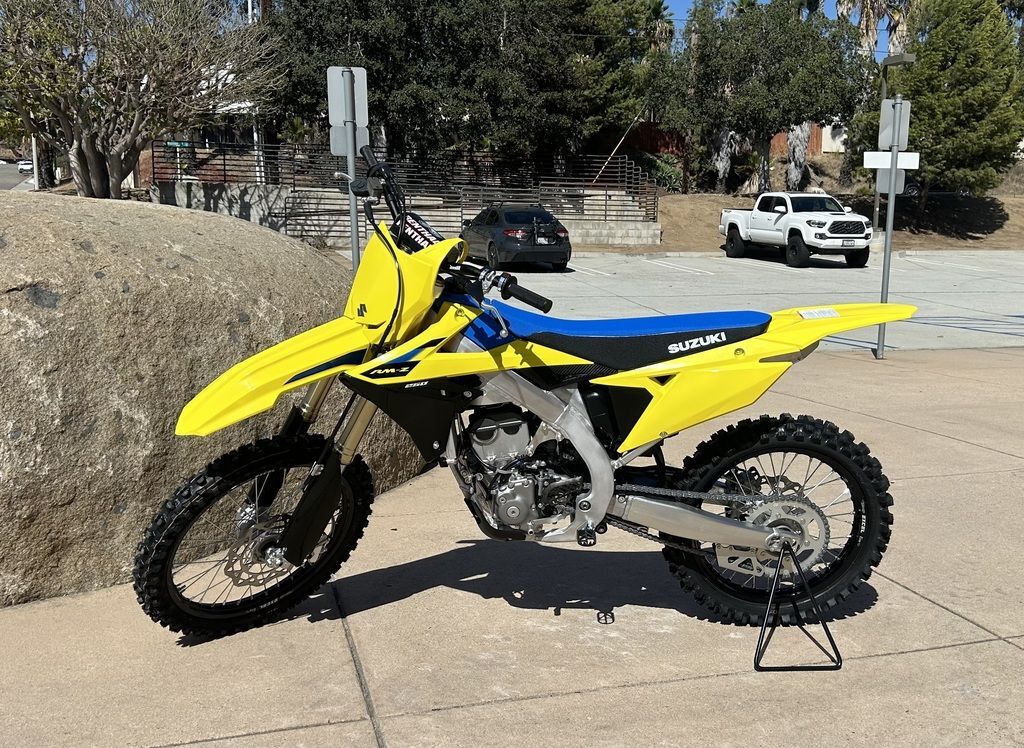 2027 Suzuki RM-Z250 250 in Escondido, CA
