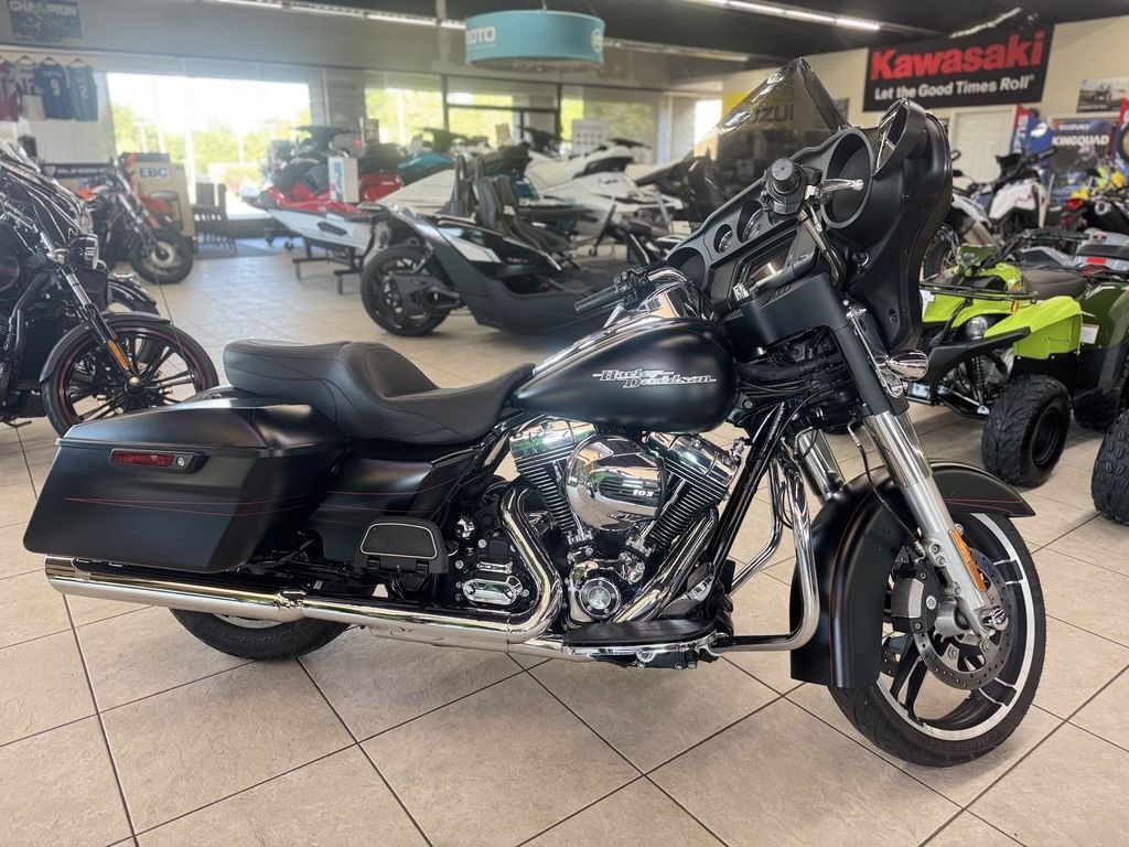 2015 Harley-Davidson® FLHXS - Street Glide® Special SPECIAL in Lowell, NC