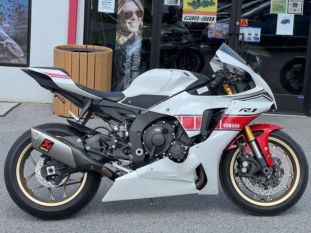 2022 Yamaha YZF-R1 World GP 60th Anniversary Edition R1 60TH ANNIVERSARY EDITION in Poughkeepsie, NY