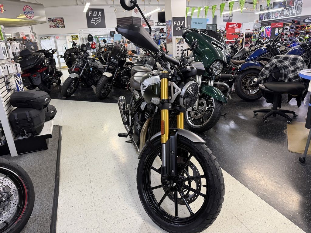 2025 Triumph Scrambler 400 X Matte Khaki Green / Fusion White 400 X in Warsaw, IN