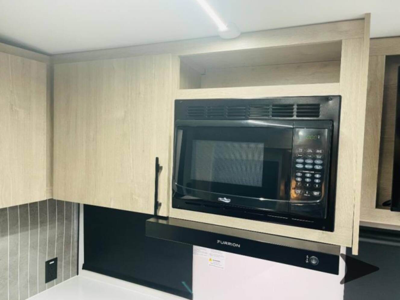 A photo of this 2025 Grand Design Imagine 2300MK