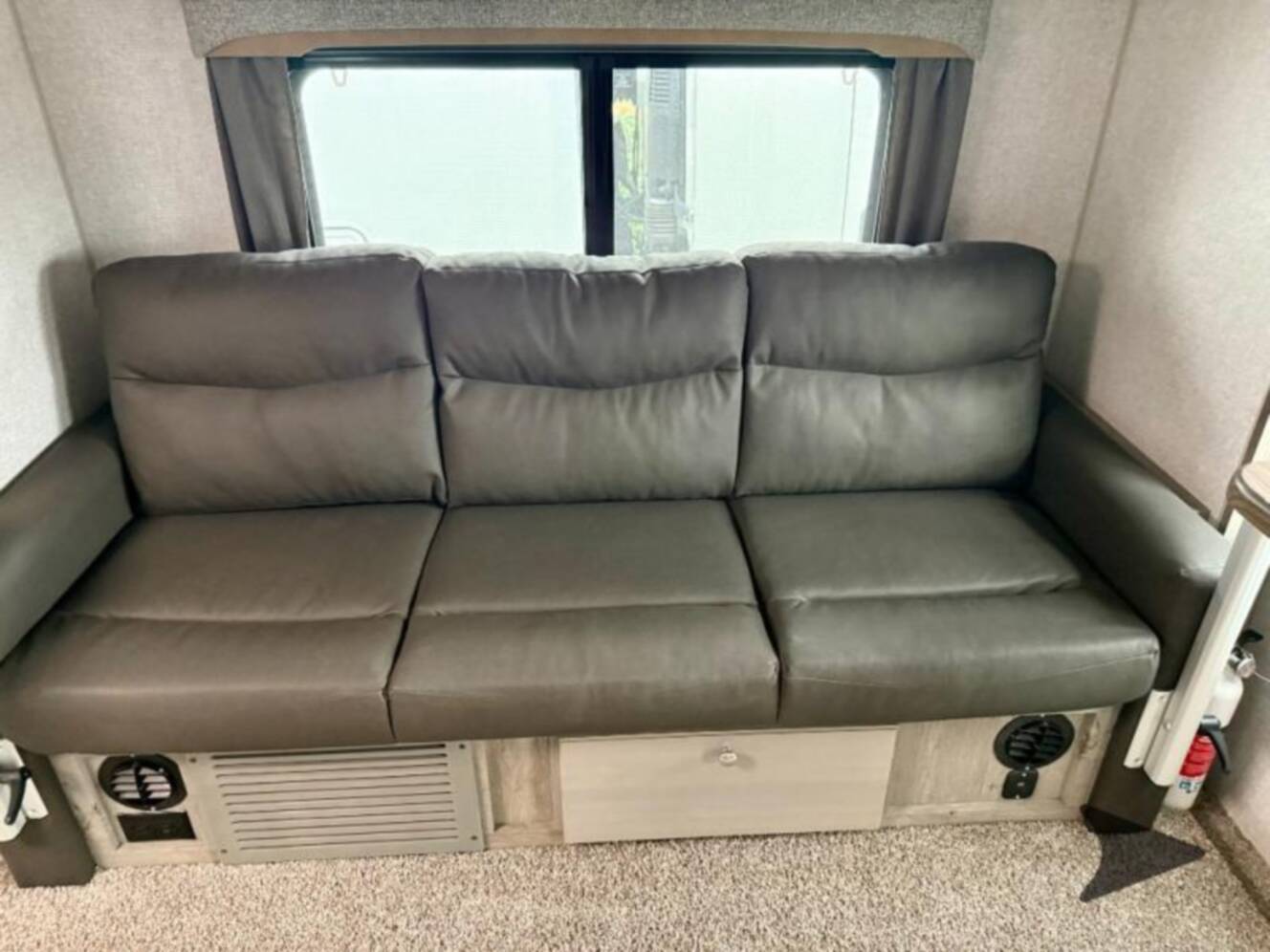 A photo of this 2027 Northwood Arctic Fox 990