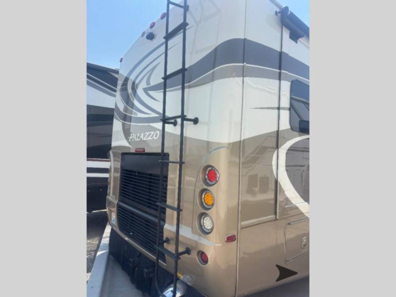 A photo of this 2014 Thor Motor Coach Palazzo 33.2