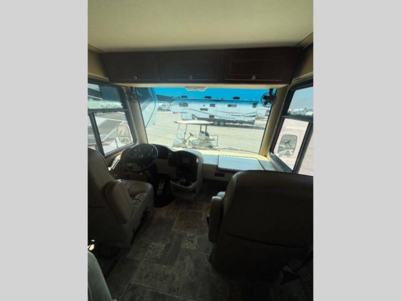 A photo of this 2014 Thor Motor Coach Palazzo 33.2