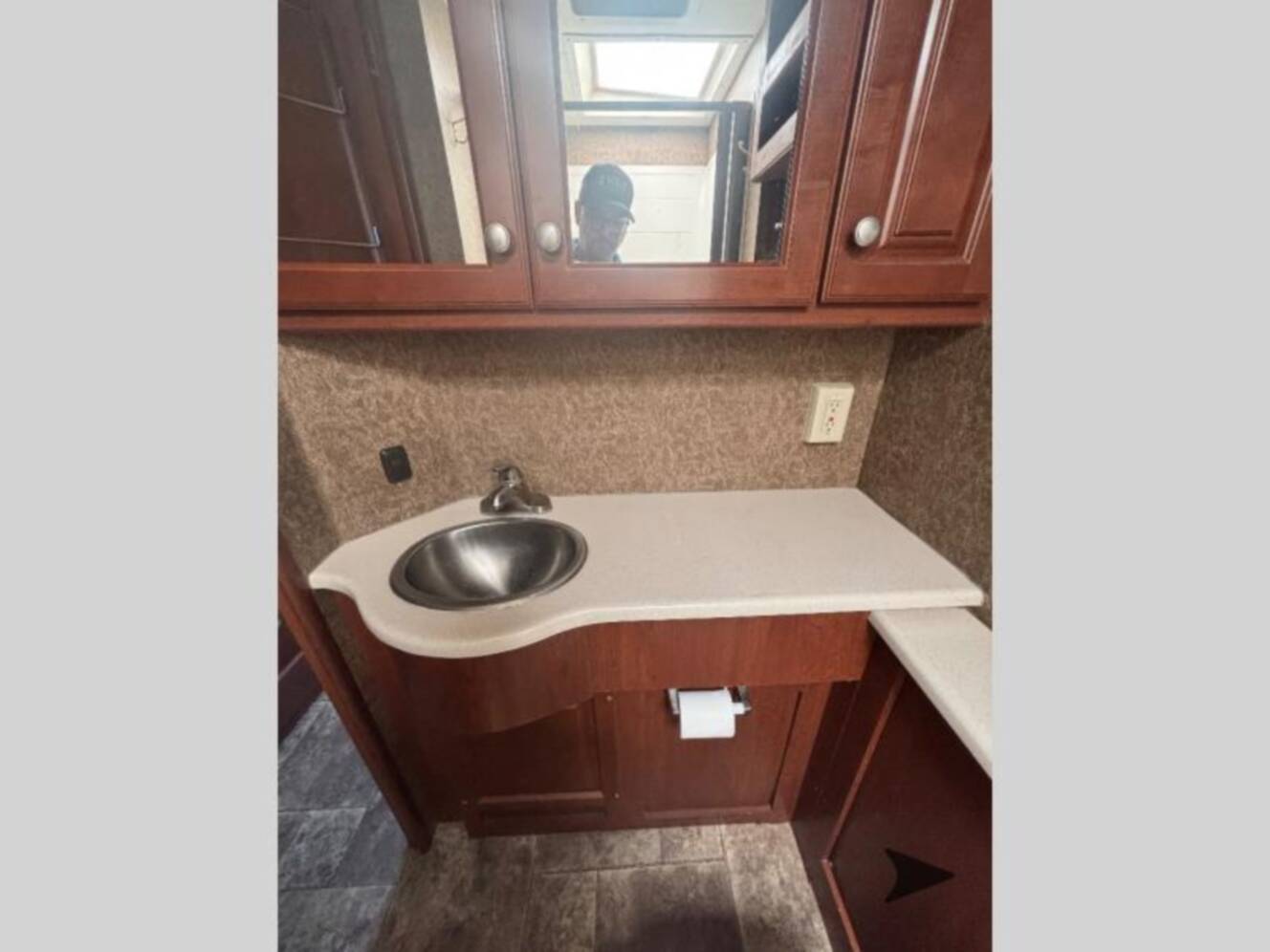 A photo of this 2014 Thor Motor Coach Palazzo 33.2