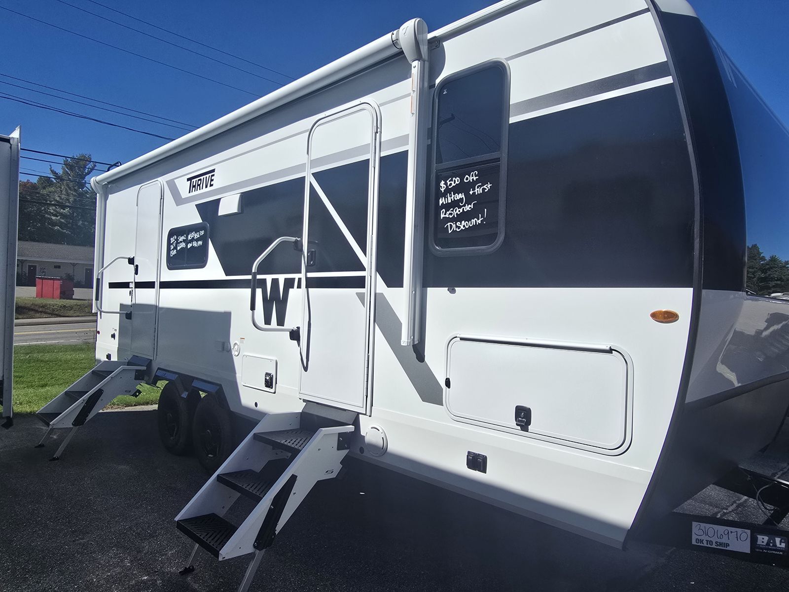 2027 Winnebago Thrive 22RBS RV