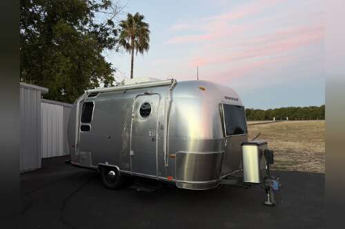 2007 Airstream BAMBI 19CB in winters CA