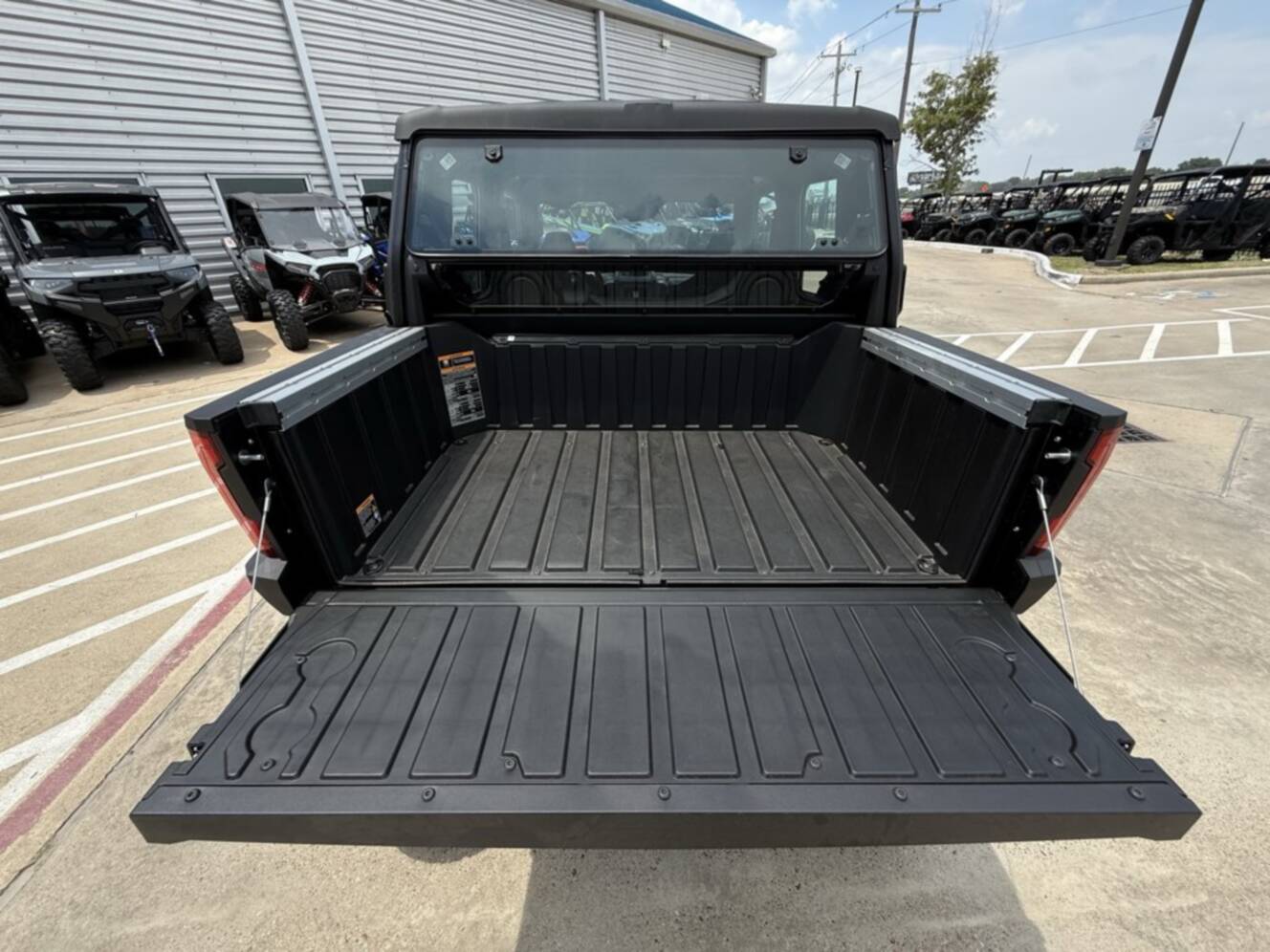 A photo of this 2026 Polaris XPEDITION XP 5 NS SLATE GRAY Northstar