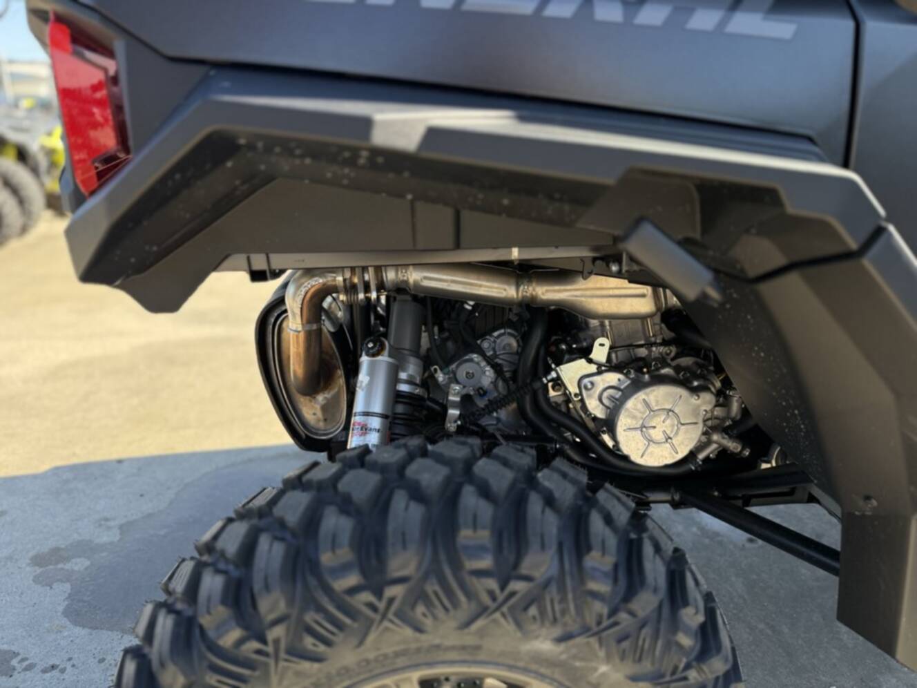 A photo of this 2026 Polaris GENERAL XP 4 1000 ULTIMATE SUPER GRAPHITE Ultimate