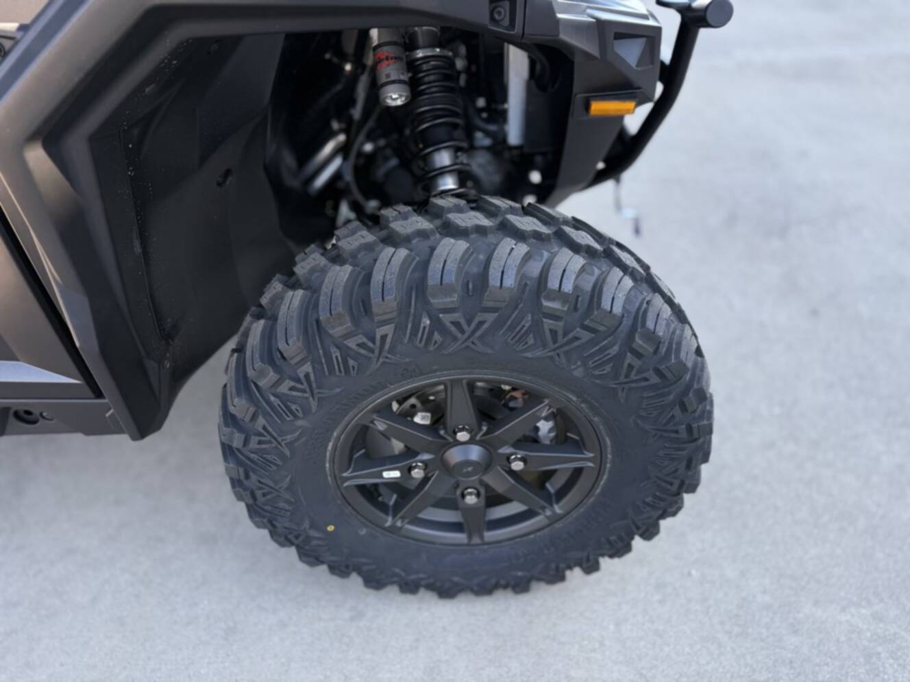 A photo of this 2026 Polaris GENERAL XP 4 1000 ULTIMATE SUPER GRAPHITE Ultimate