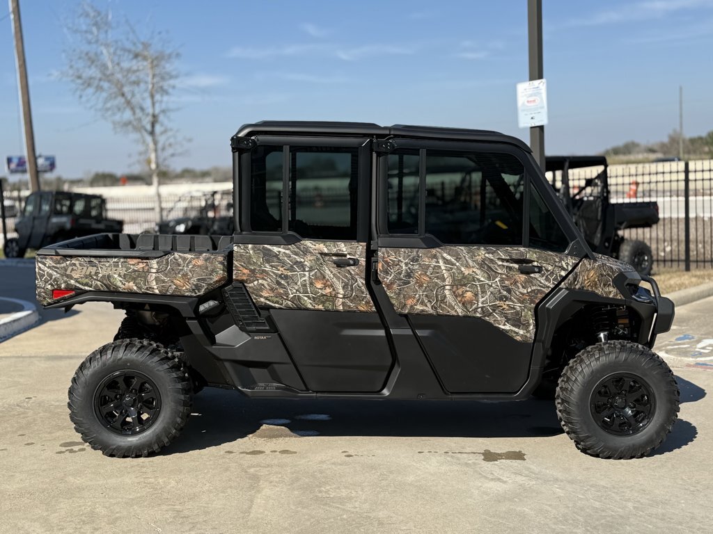 2026 Can-Am SSV DEF MAX XTCAB 65 HD11 CA HB 26 XT CAB HD11 XT CAB HD11 in Houston, TX