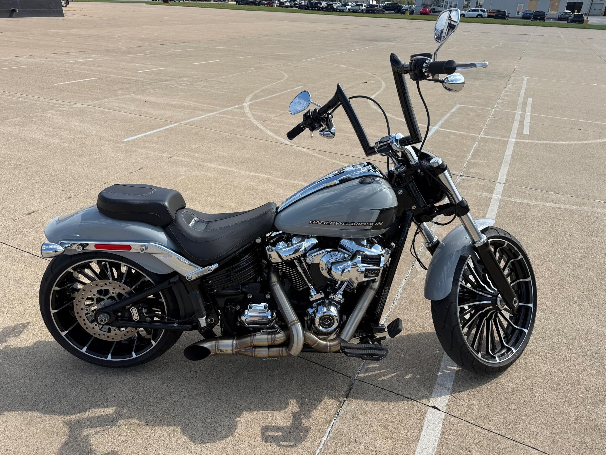 2024 Harley-Davidson Breakout 117 in Clinton, IA
