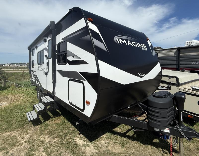 2024 Grand Design Imagine XLS 21BHE in deforest WI