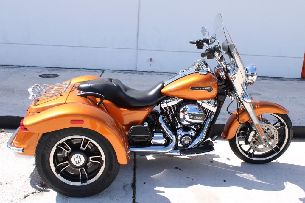 2015 Harley-Davidson Freewheeler in Miami, FL