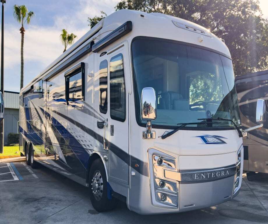 2024 Entegra ANTHEM 44R in sanford FL