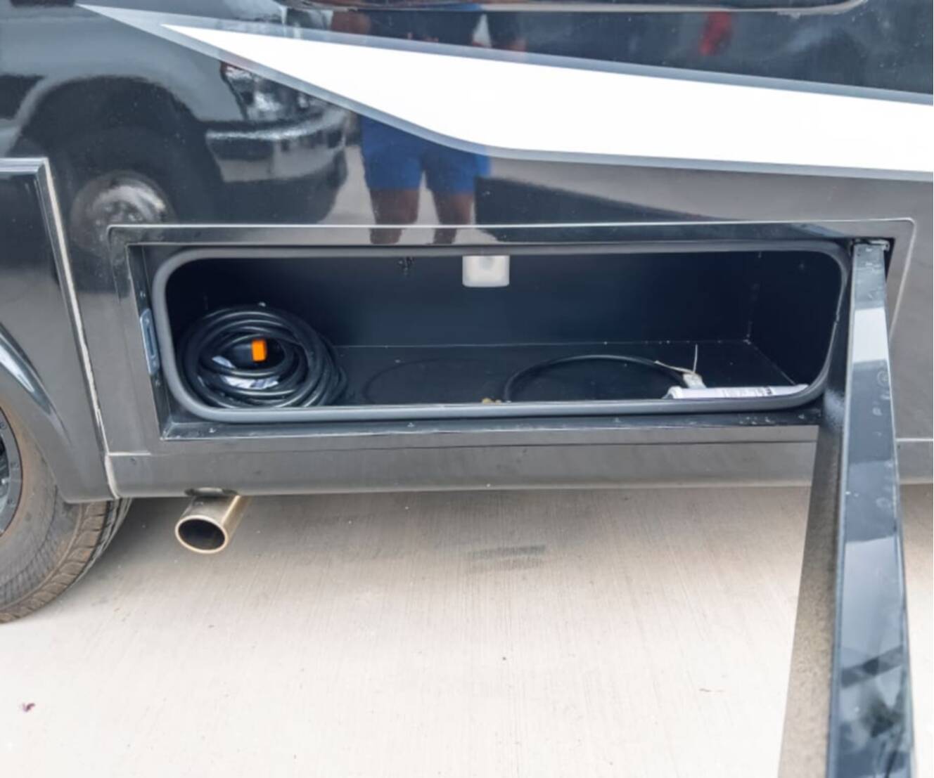 A photo of this 2027 Tiffin WAYFARER 25XLW