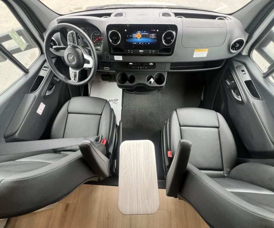 2026 Rev Renegade VILLAGIO 25FW in san diego CA