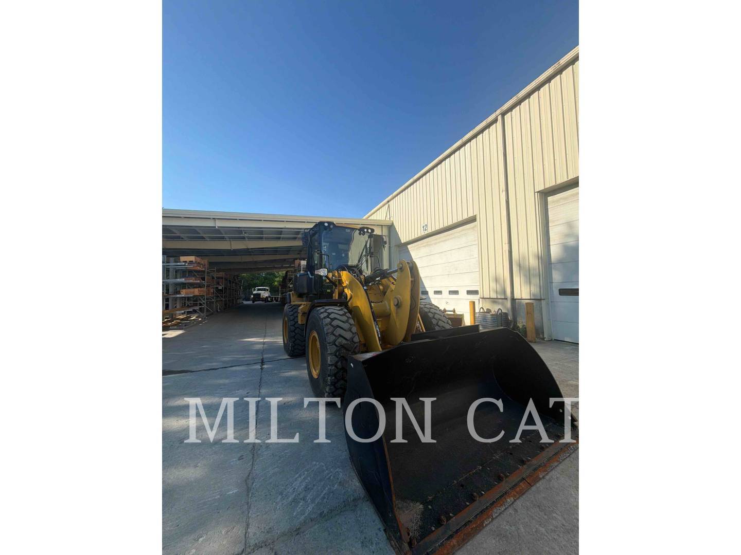 2025 CAT 926 in Richmond, VT