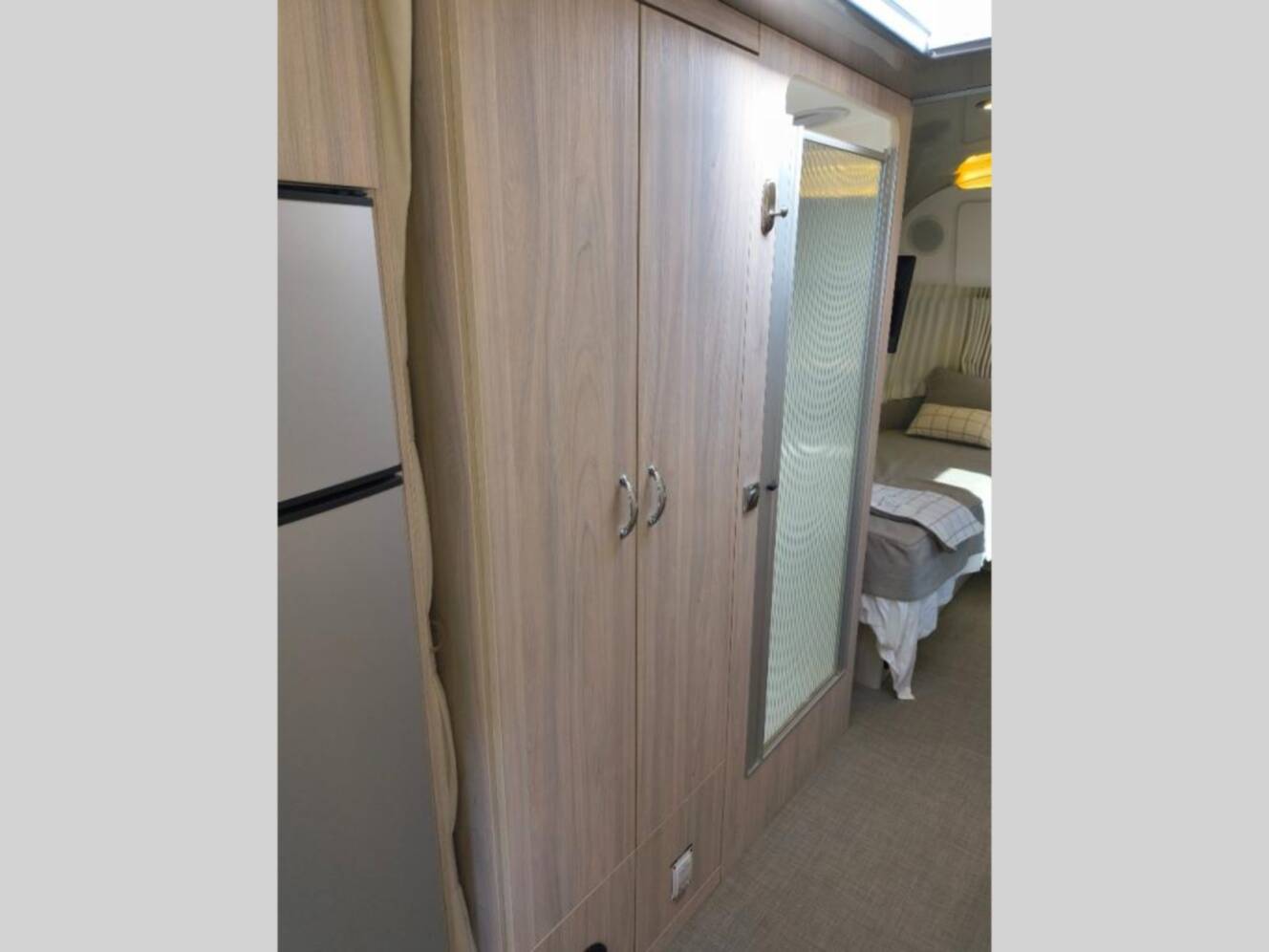 A photo of this 2020 Airstream Globetrotter 27FB Twin