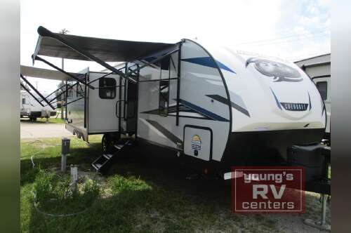 2022 Forest River Rv Cherokee Alpha Wolf 26RL-L in fremont OH