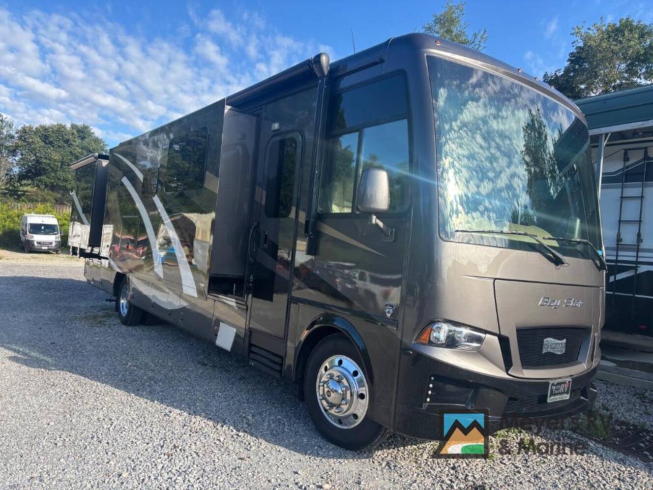 A photo of this 2021 Newmar Bay Star 3626
