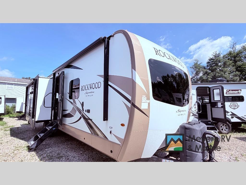 2018 Forest River Rv Rockwood Signature Ultra Lite 8328BS in williamstown NJ