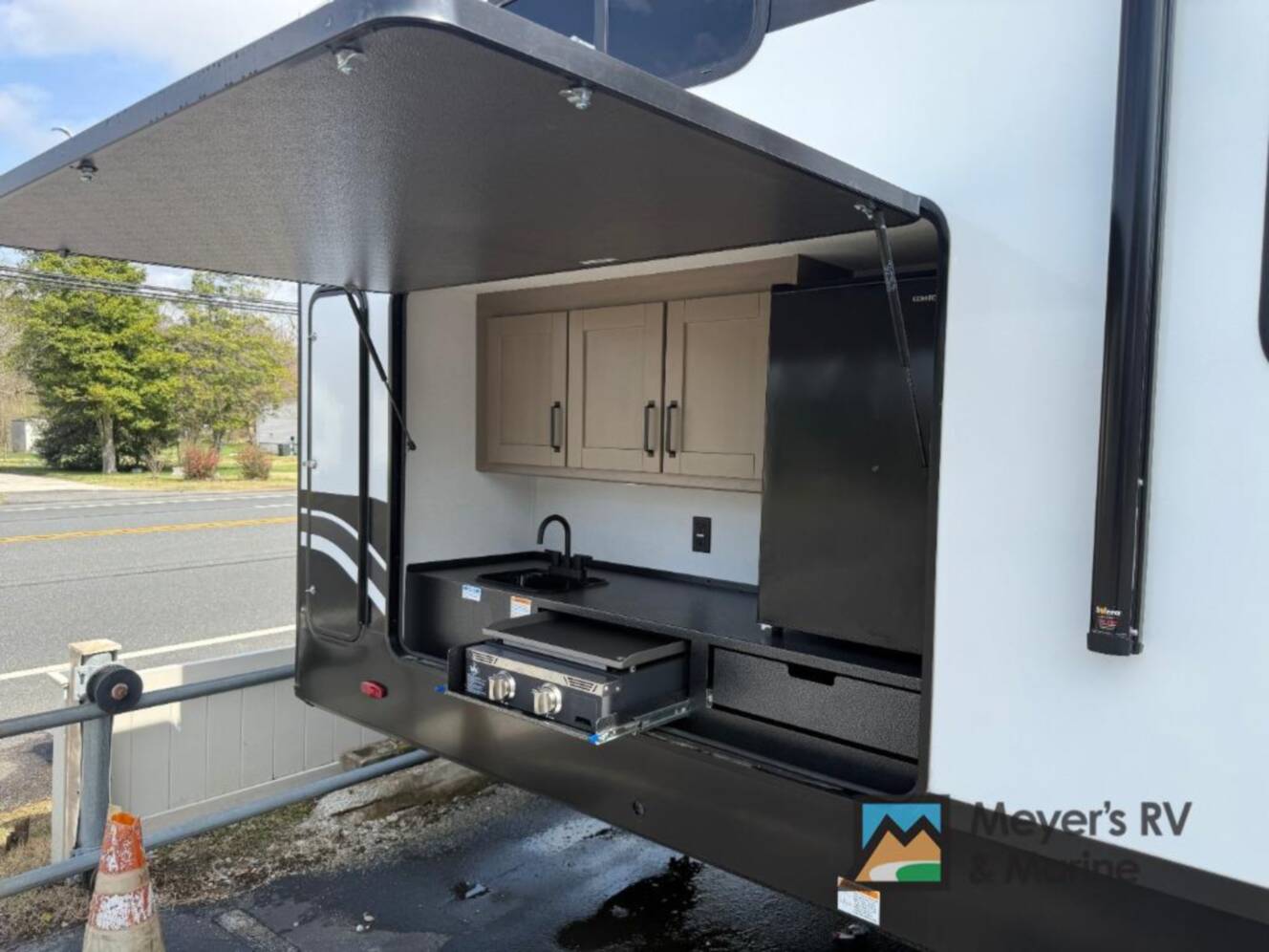 A photo of this 2026 Grand Design Reflection 100 Series 32BH