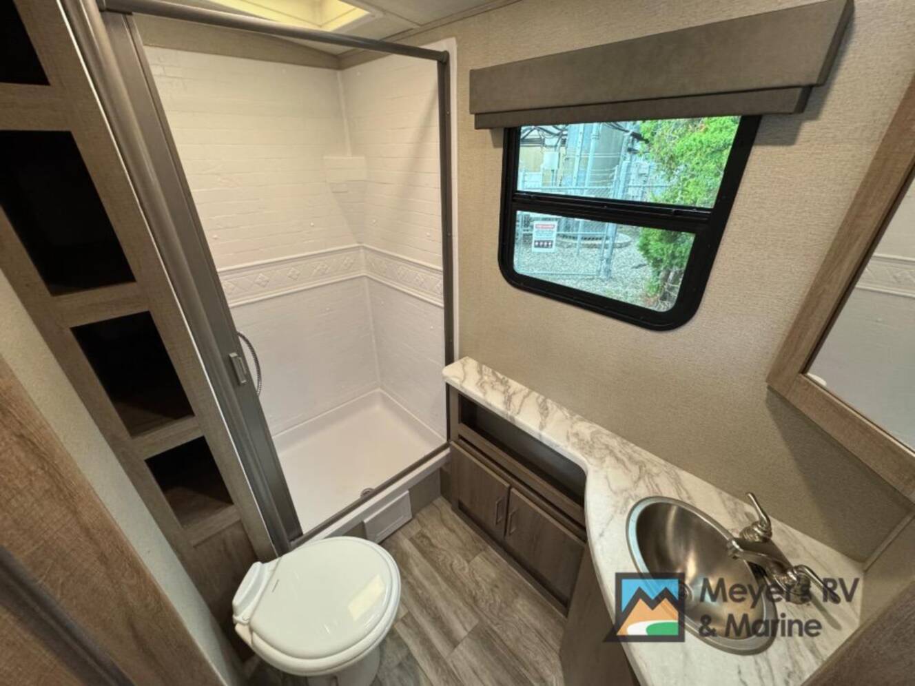 A photo of this 2022 Grand Design Imagine 2800BH