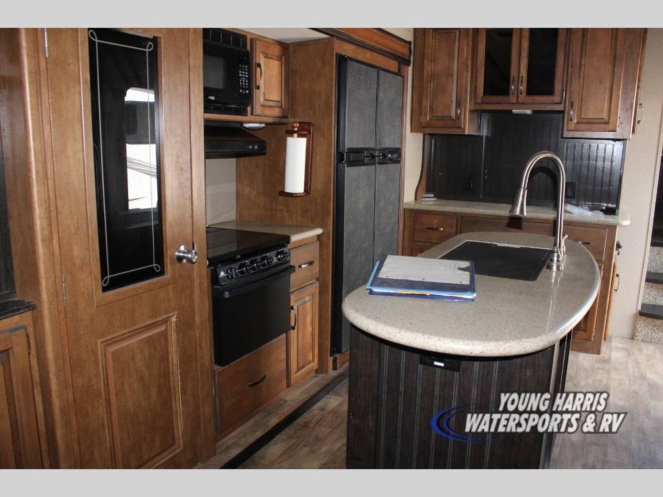 A photo of this 2016 Grand Design Reflection 337RLS