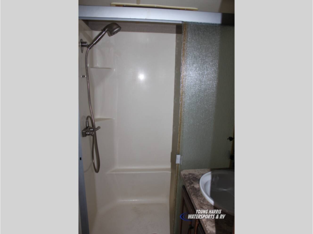 A photo of this 2016 Grand Design Reflection 337RLS