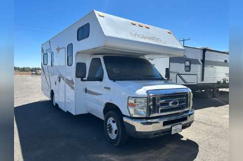 2012 Thor Motor Coach Majestic 23A in beaumont CA