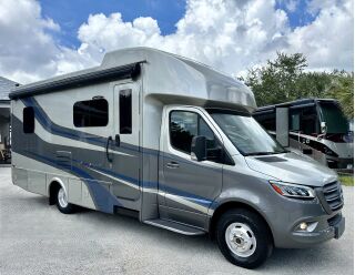 2021 TIFFIN MOTORHOMES WAYFARER 25 SW