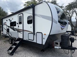 2021 FOREST RIVER ROCKWOOD MINI LITE 2507S