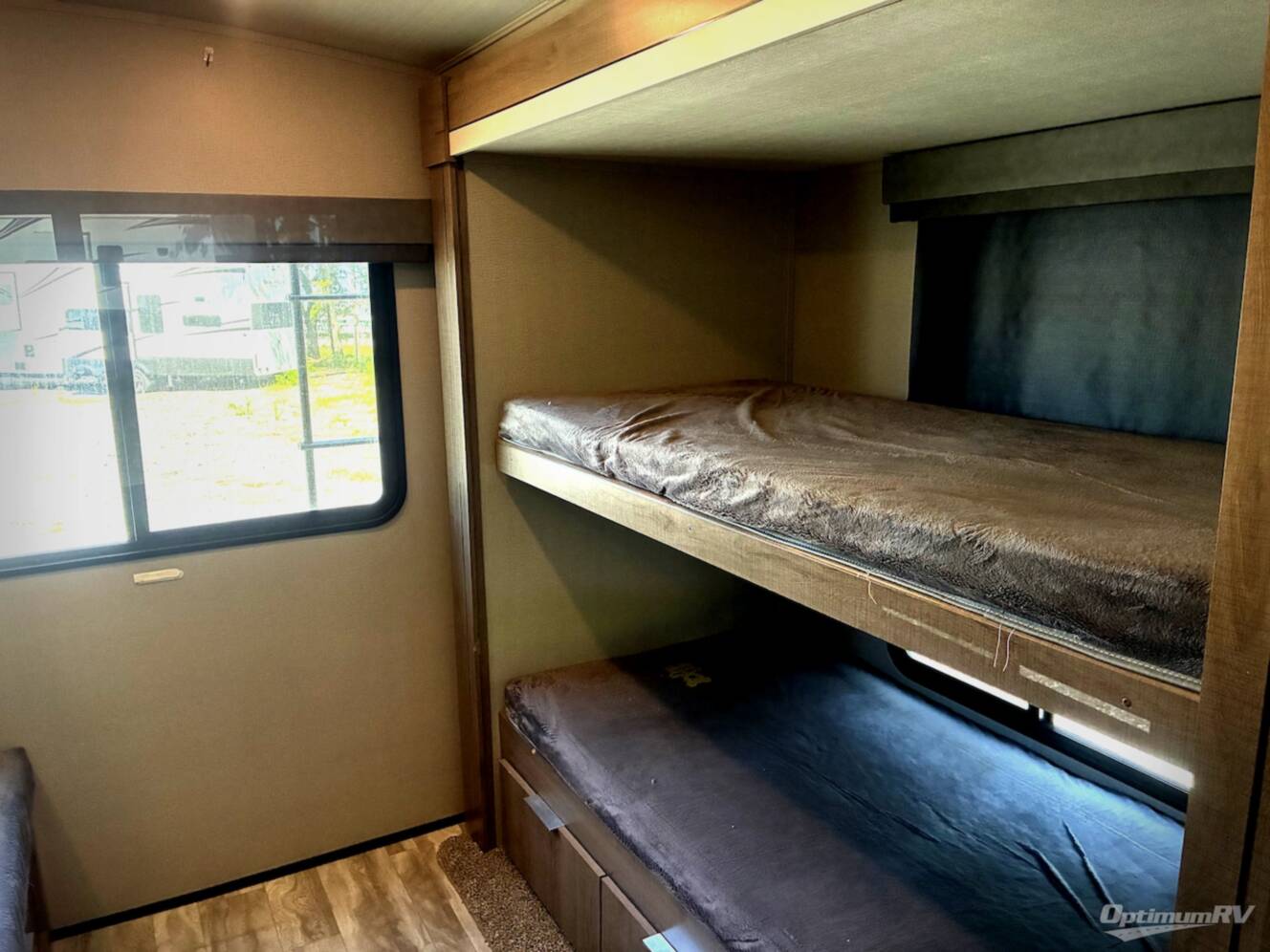 A photo of this 2020 Grand Design Imagine 3250BH