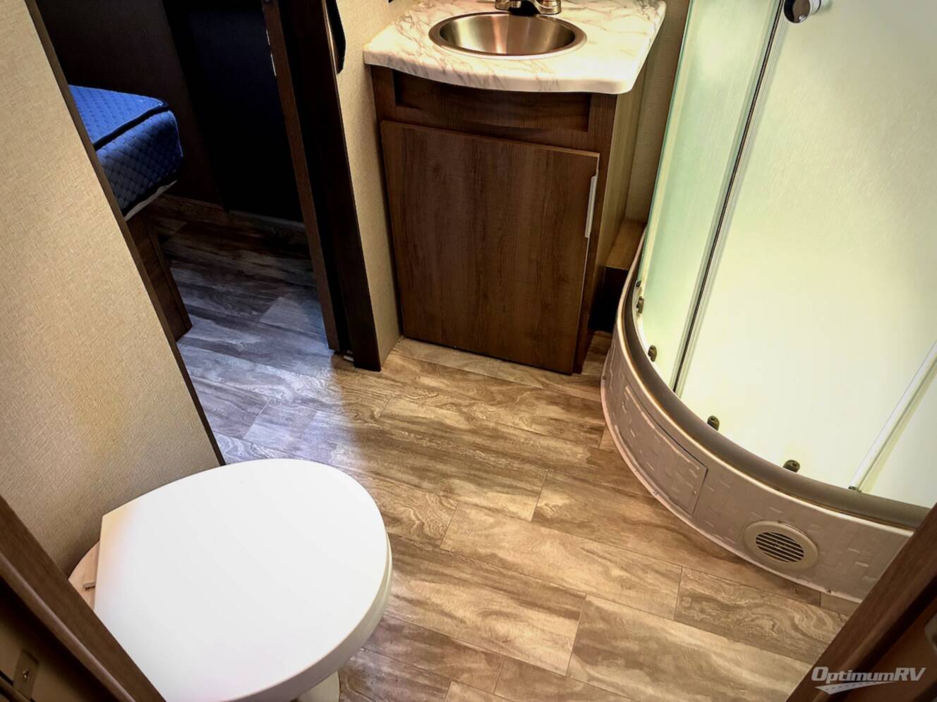 A photo of this 2020 Grand Design Imagine 3250BH