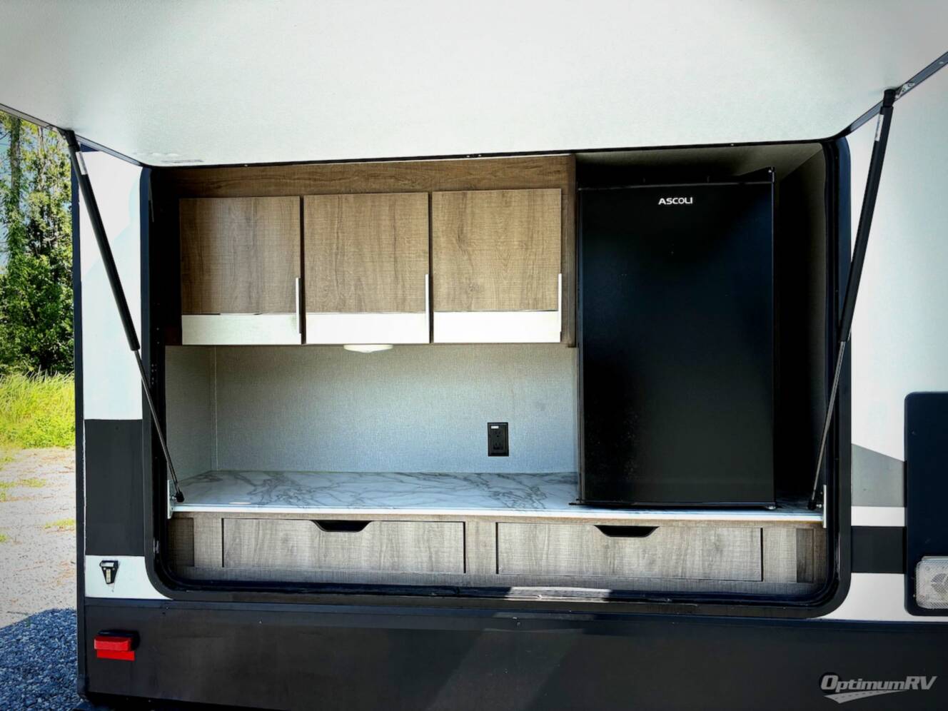 A photo of this 2020 Grand Design Imagine 3250BH
