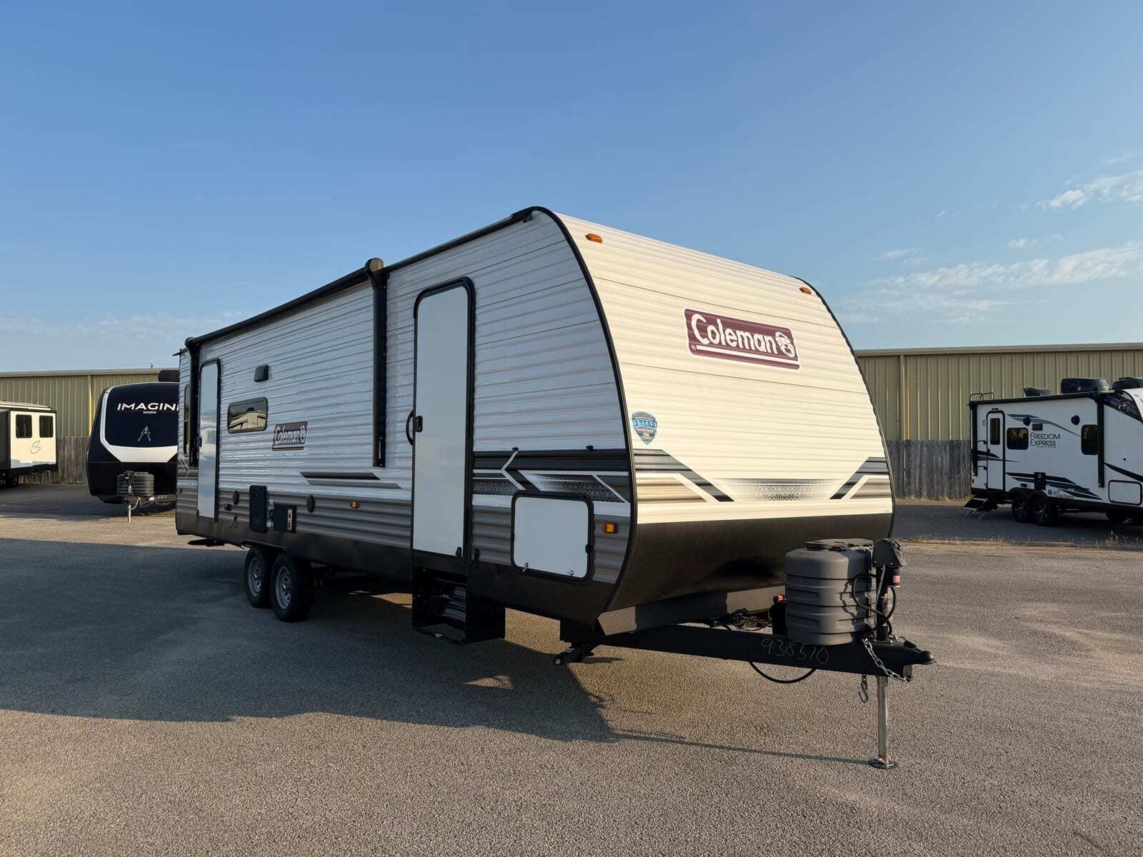 2024 Dutchmen Coleman Lantern LT Series 264RL in jackson TN