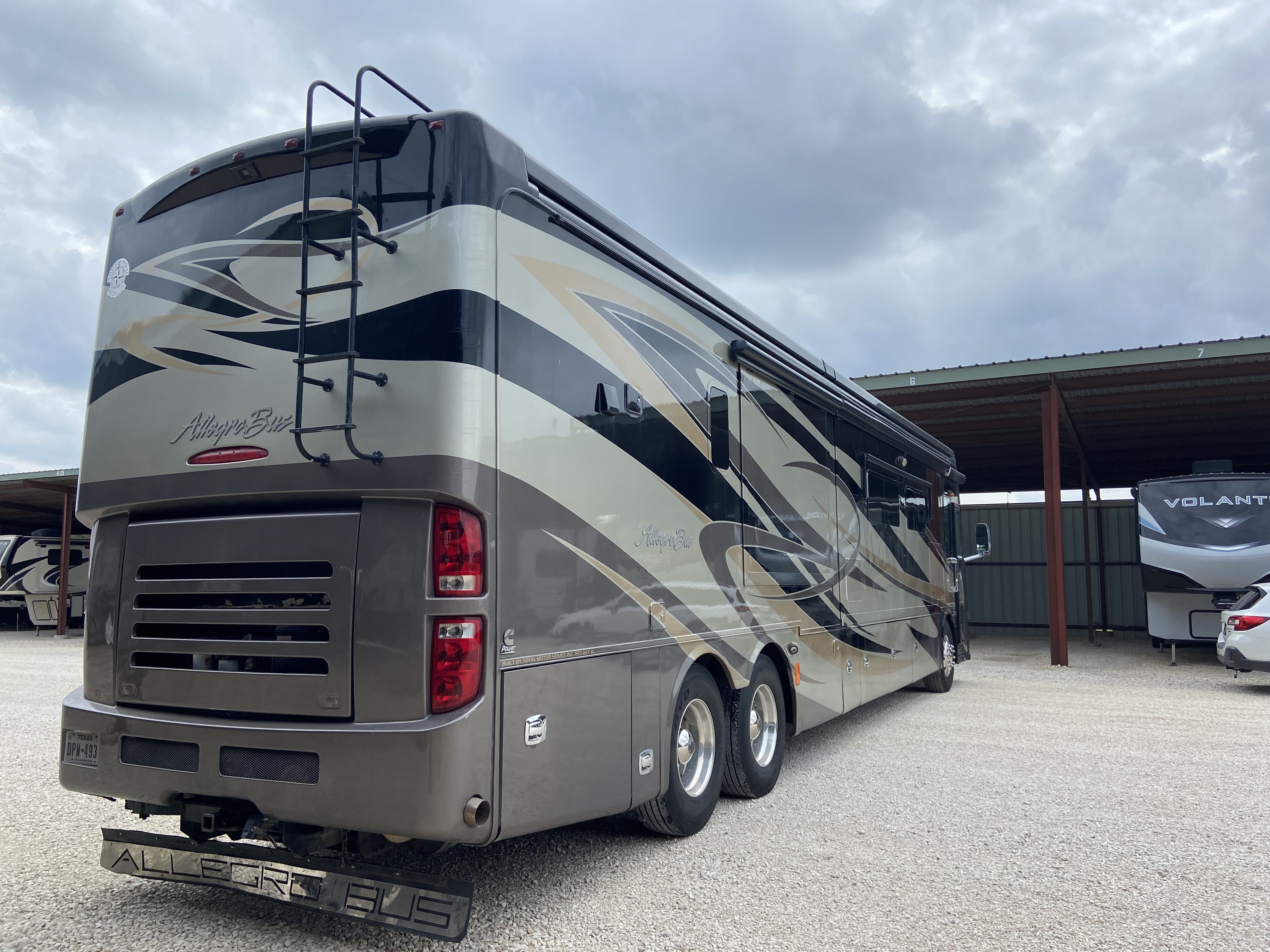 2013 Tiffin Motorhomes ALLEGRO BUS 45 LP in new braunfels TX